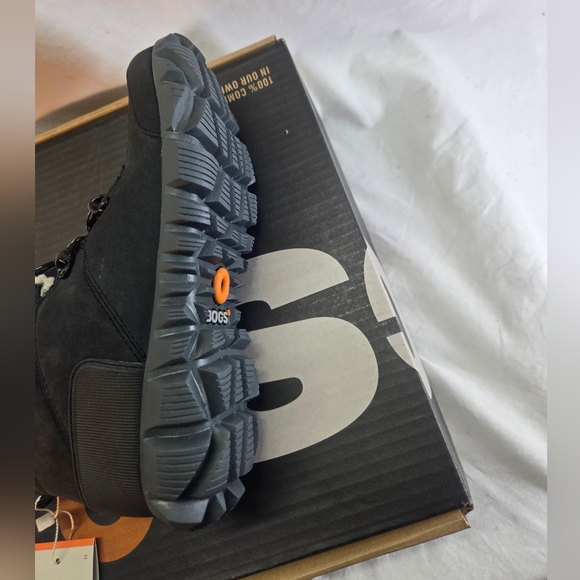 Bogs Women's Size 7 Arcata Dash Waterproof Boots Black New - Picture 3 of 7